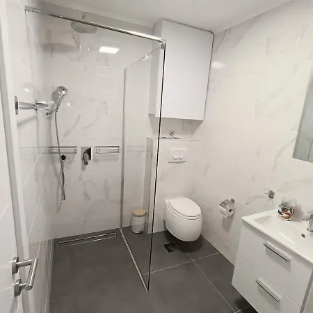 Apartment Snd Aparts