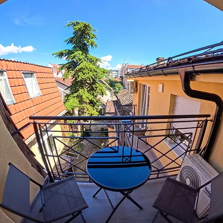 Apartment Snd Aparts *